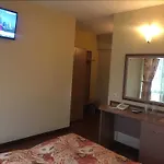 Royal 3*