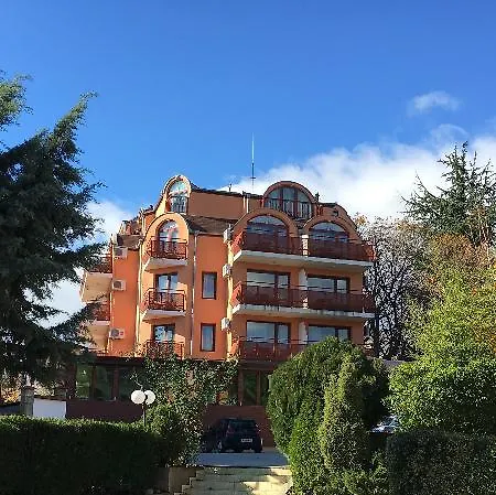 Hotel Royal 3*