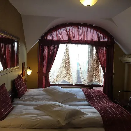 Royal Otel Altın Kumlar