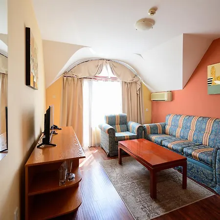 Hotel Royal