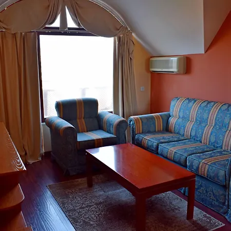 Royal Hotel 3*