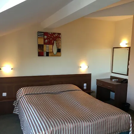 Hotel Royal 3*