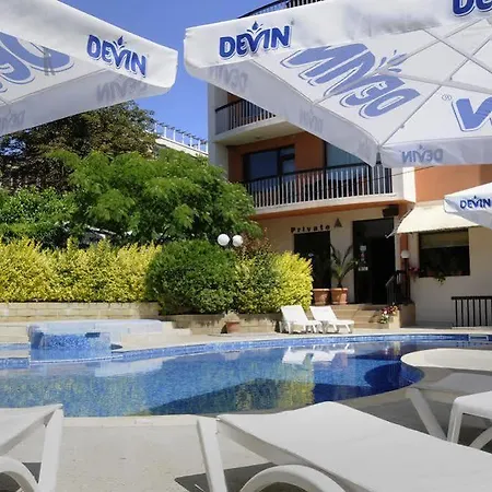 Hotel Royal 3*